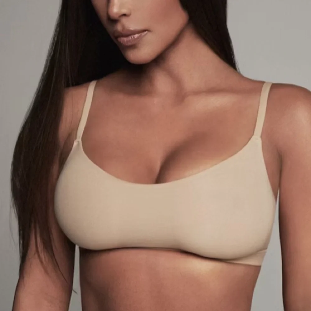 Skims Scoop Neck Bra Clay Medium New With Tags‎ - Picture 4 of 9